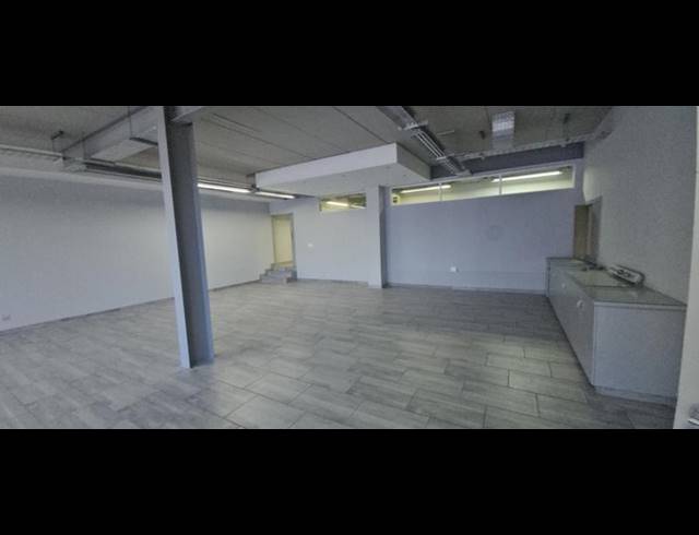 INDUSTRIAL PROPERTY TO RENT IN HALFWAY HOUSE